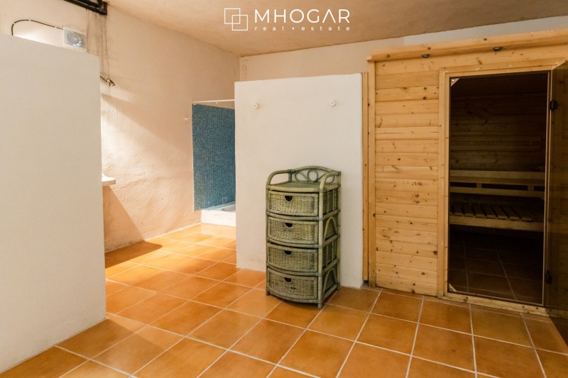 Rústica Elegancia - Casa de Campo a la venta en Benissa!
